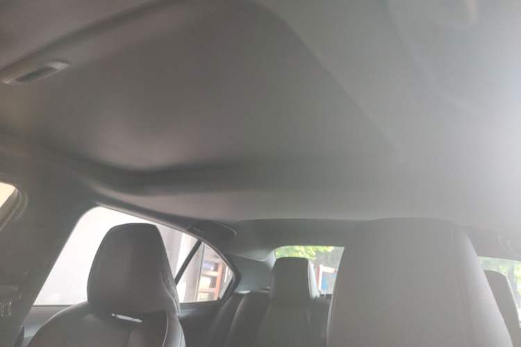 Used Toyota Levin 2021 Dual-Engine 1.8H E-CVT Luxury Edition Headliner