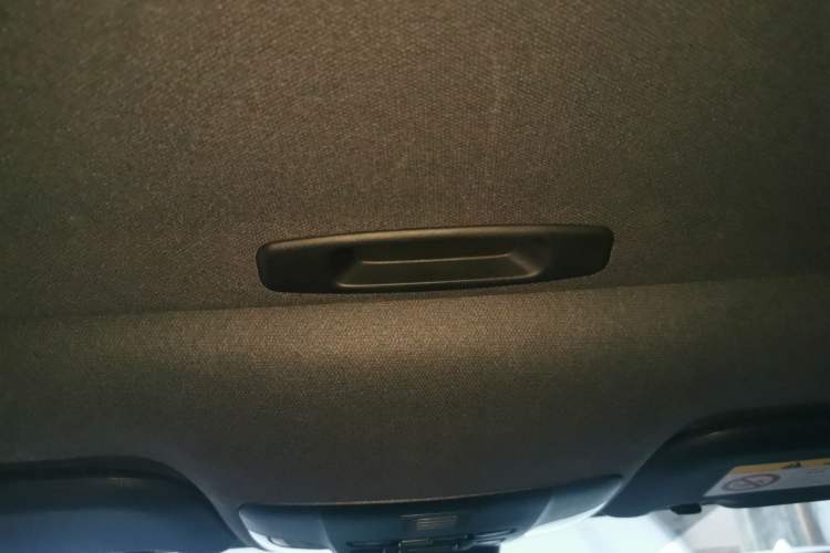 Used Toyota Levin 2021 185T CVT Luxury Edition Headliner