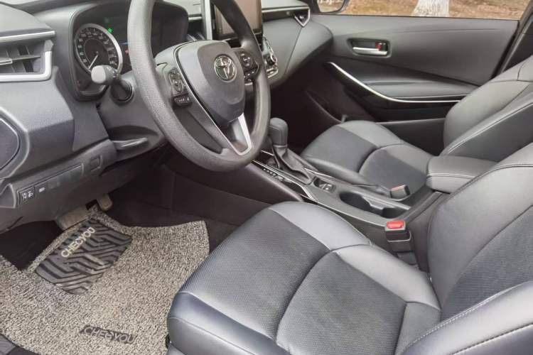 Used Toyota Levin 2021 185T CVT Luxury Edition Interior 3
