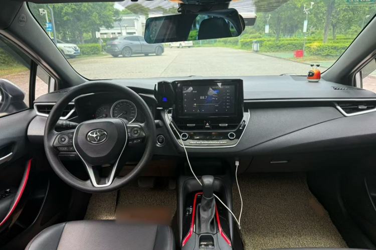 Used Toyota Levin 2021 185T CVT Sport Edition Interior 4