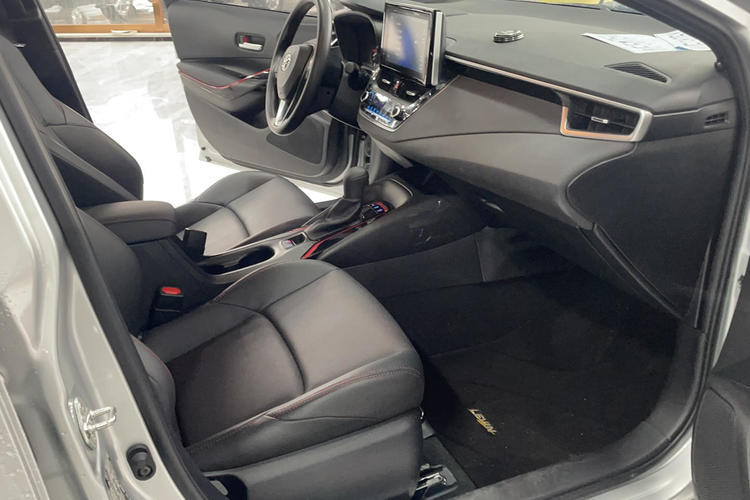Used Toyota Levin 2021 185T CVT Sport Edition Interior 4