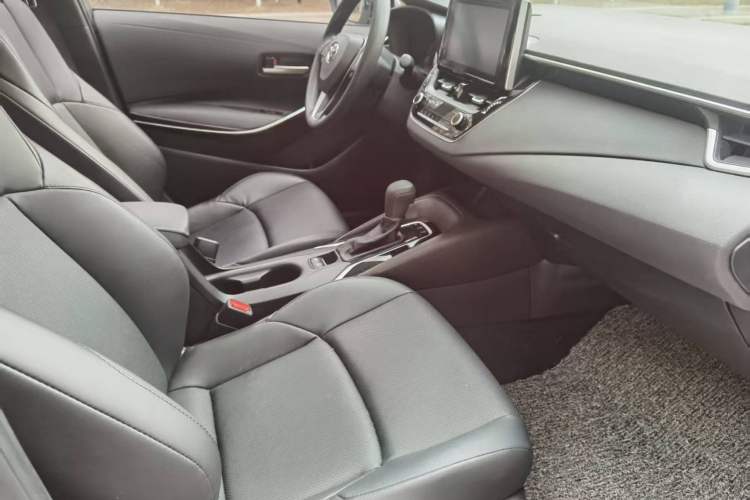 Used Toyota Levin 2021 185T CVT Luxury Edition Interior 5