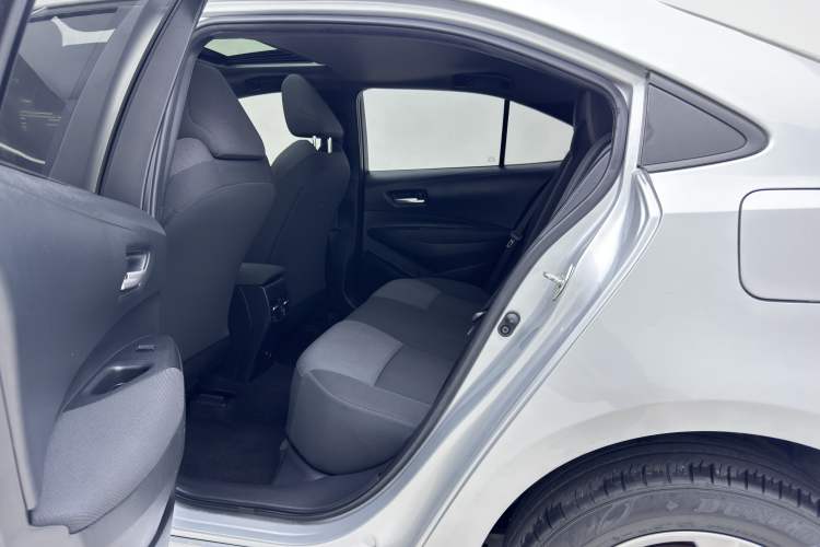 Used Toyota Levin 2021 185T CVT Luxury Edition Interior 6