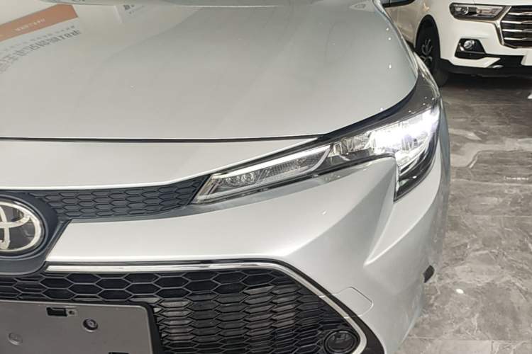 Used Toyota Levin 2021 185T CVT Luxury Edition Left Front Headlight
