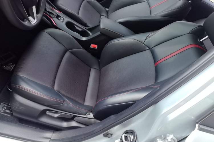 Used Toyota Levin 2021 Dual-Motor 1.8H E-CVT Sport Edition Left Front Seat