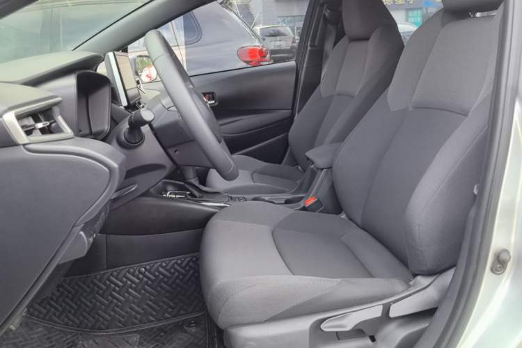 Used Toyota Levin 2021 185T CVT Luxury Edition Left Front Seat