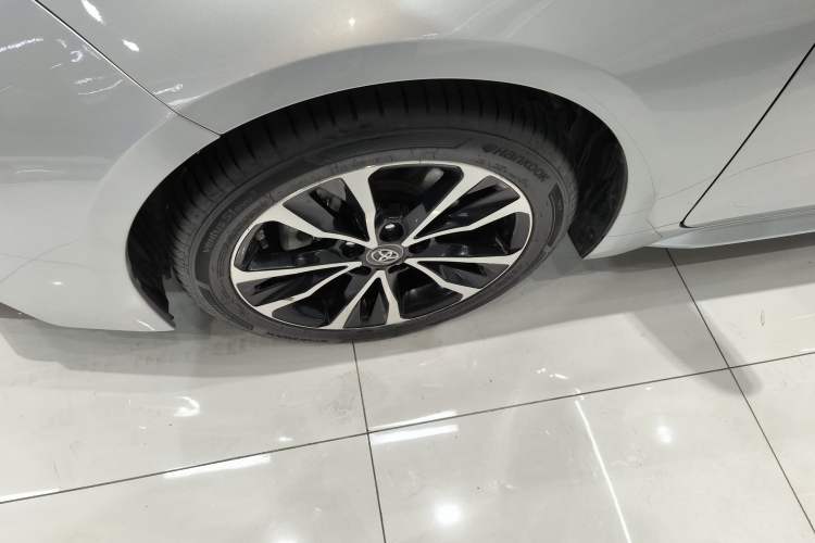 Used Toyota Levin 2021 185T CVT Sport Edition Left Front Wheel Hub