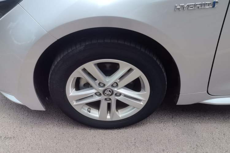 Used Toyota Levin 2021 Dual-Engine 1.8H E-CVT Luxury Edition Left Front Wheel Hub