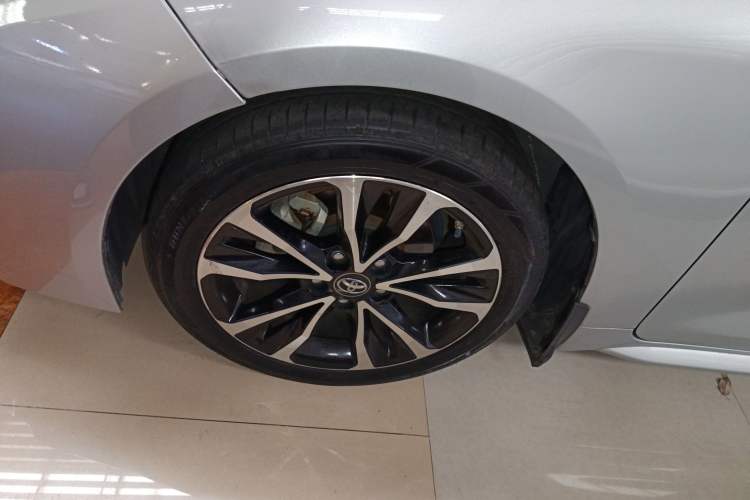Used Toyota Levin 2021 185T CVT Sport Edition Left Front Wheel Hub