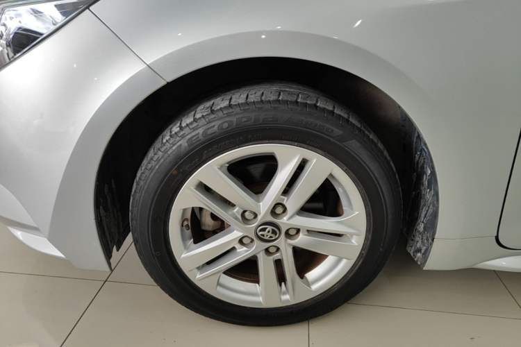 Used Toyota Levin 2021 185T CVT Luxury Edition Left Front Wheel Hub