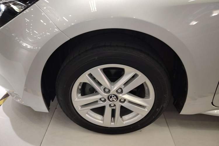 Used Toyota Levin 2021 185T CVT Entry-Level Version Left Front Wheel Hub