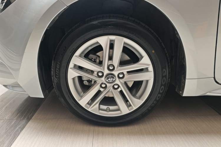 Used Toyota Levin 2021 185T CVT Luxury Edition Left Front Wheel Hub
