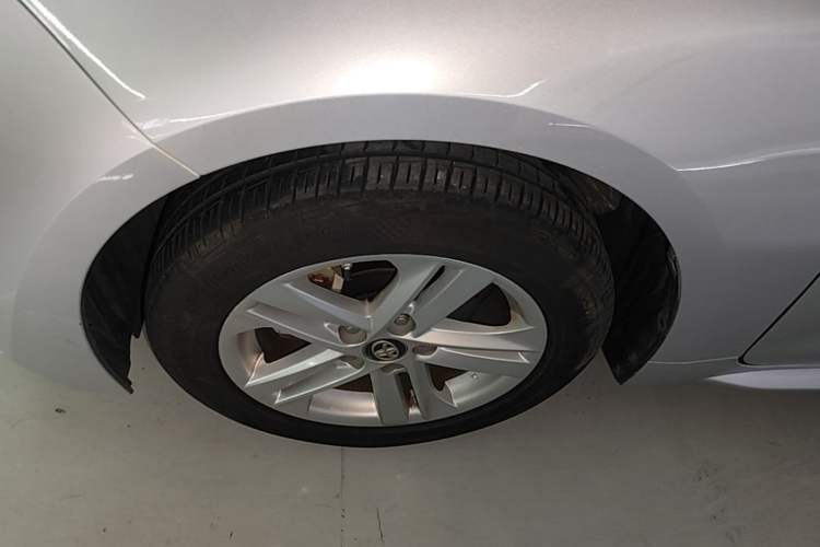 Used Toyota Levin 2021 185T CVT Luxury Edition Left Front Wheel Hub