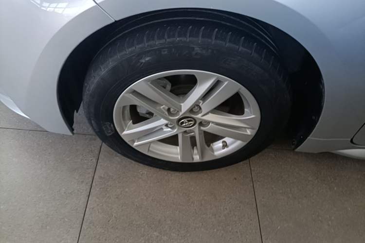 Used Toyota Levin 2021 185T CVT Luxury Edition Left Front Wheel Hub