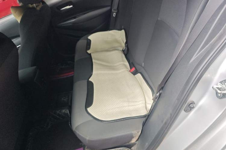 Used Toyota Levin 2021 Dual-Motor 1.8H E-CVT Leading Edition Left Rear Seat
