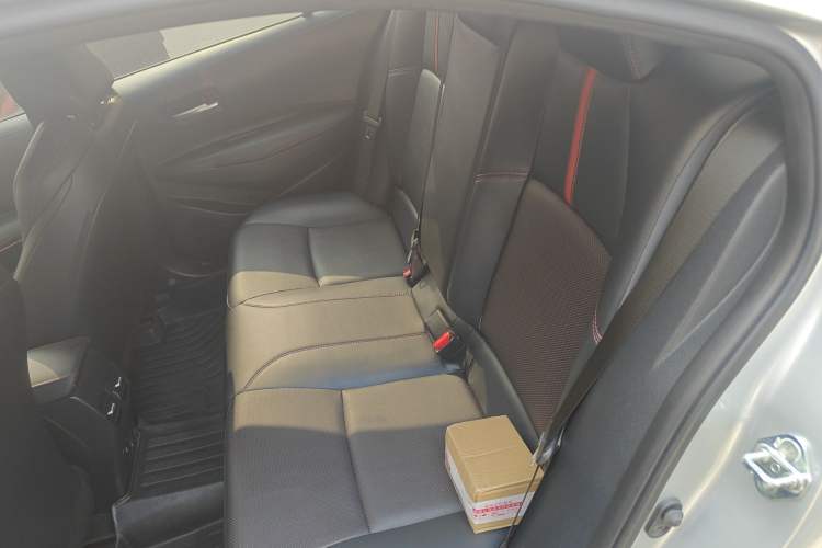 Used Toyota Levin 2021 Dual-Motor 1.8H E-CVT Sport Edition Left Rear Seat