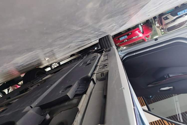 Used Toyota Levin 2021 Dual-Motor 1.8H E-CVT Sport Edition Left Side Sill