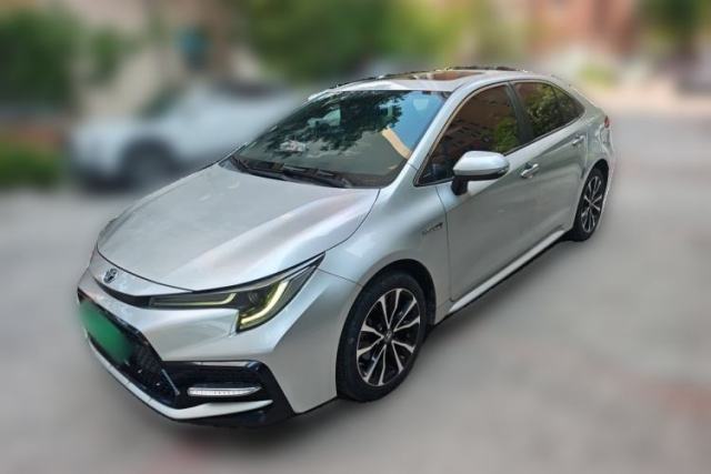 Ojetý Toyota Levin 2021 Dual-Motor 1.8H E-CVT Sport Edition