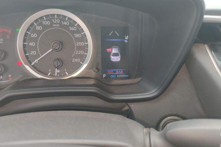 Used Toyota Levin 2021 185T CVT Luxury Edition Odometer Close Up