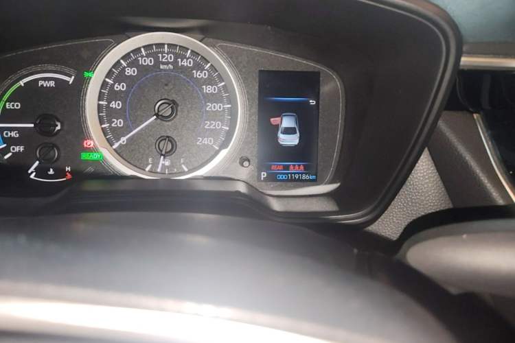 Used Toyota Levin 2021 Dual-Engine 1.8H E-CVT Luxury Edition Odometer Close Up
