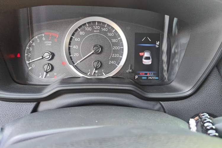 Used Toyota Levin 2021 185T CVT Sport Edition Odometer Close Up