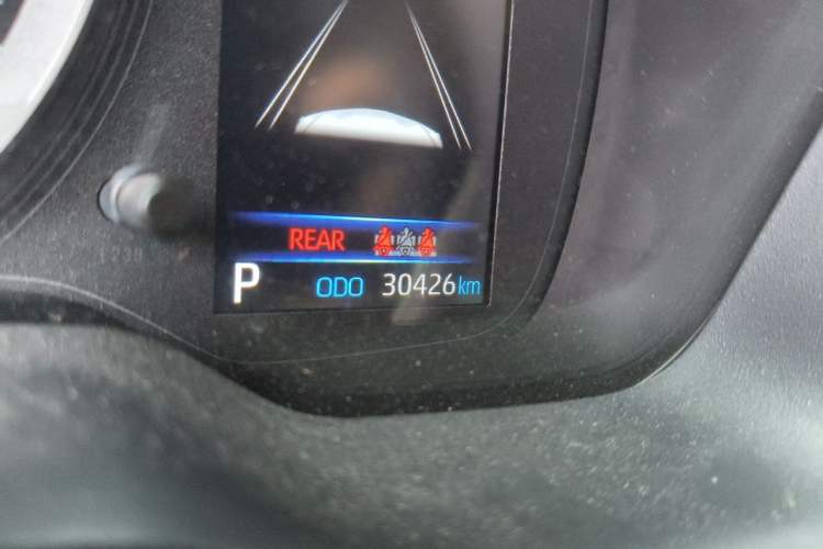 Used Toyota Levin 2021 185T CVT Luxury Edition Odometer Close Up
