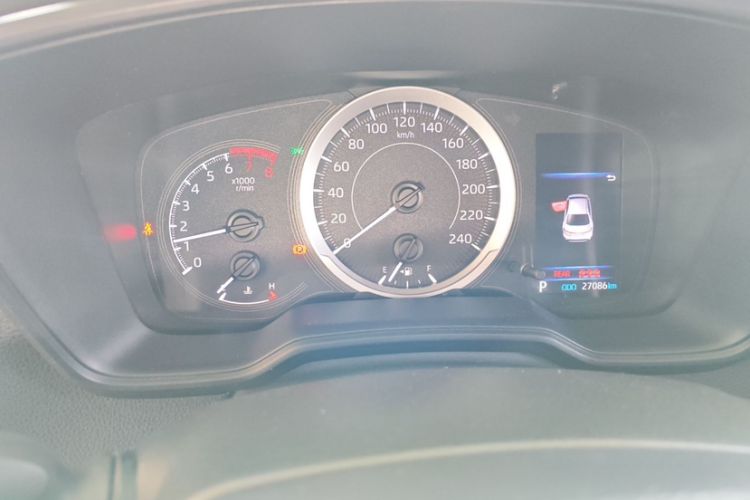 Used Toyota Levin 2021 185T CVT Luxury Edition Odometer Close Up
