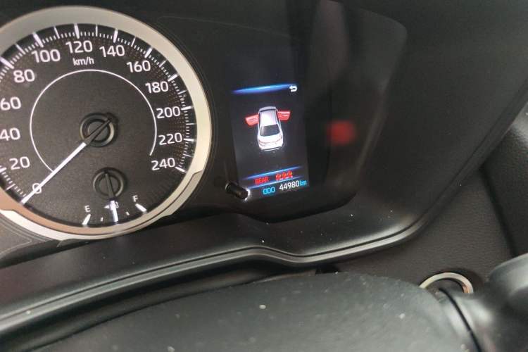 Used Toyota Levin 2021 185T CVT Sport Edition Odometer Close Up