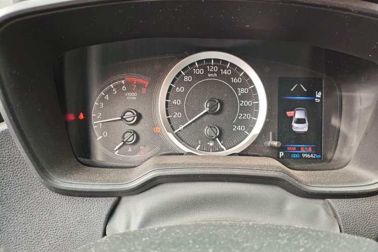 Used Toyota Levin 2021 185T CVT Luxury Edition Odometer Close Up
