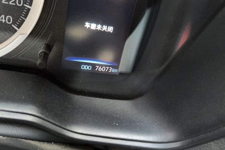 Used Toyota Levin 2021 185T CVT Luxury Edition Odometer Close Up