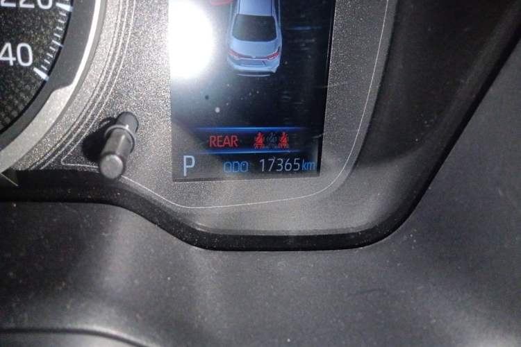 Used Toyota Levin 2021 Dual-Engine 1.8H E-CVT Luxury Edition Odometer Close Up