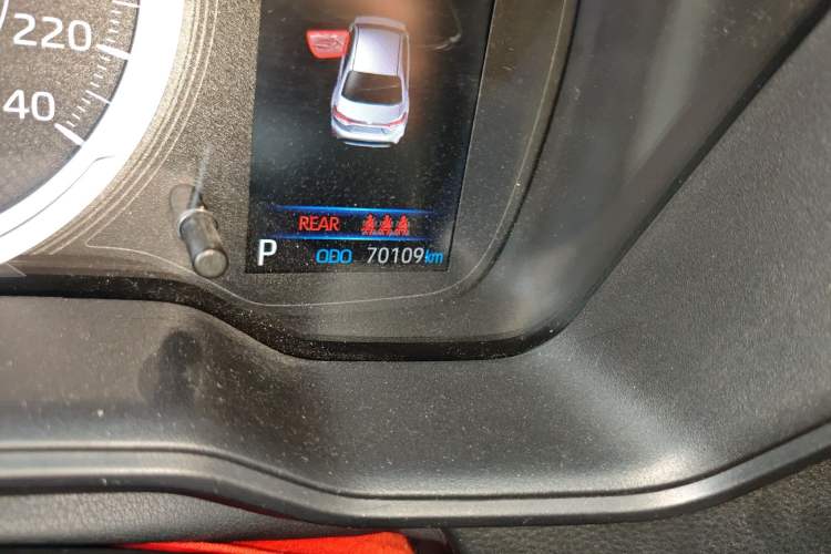 Used Toyota Levin 2021 185T CVT Sport Edition Odometer Close Up