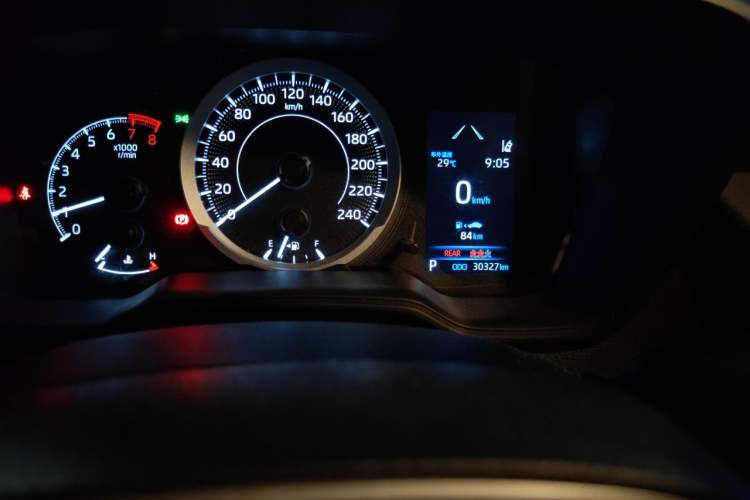 Used Toyota Levin 2021 TNGA 1.5L CVT Leading Edition Odometer Close Up