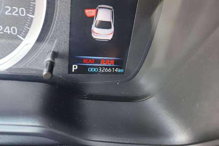 Used Toyota Levin 2021 Dual-Engine 1.8H E-CVT Luxury Edition Odometer Close Up