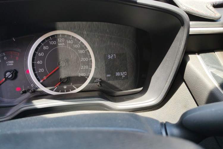 Used Toyota Levin 2021 185T CVT Entry-Level Version Odometer Close Up