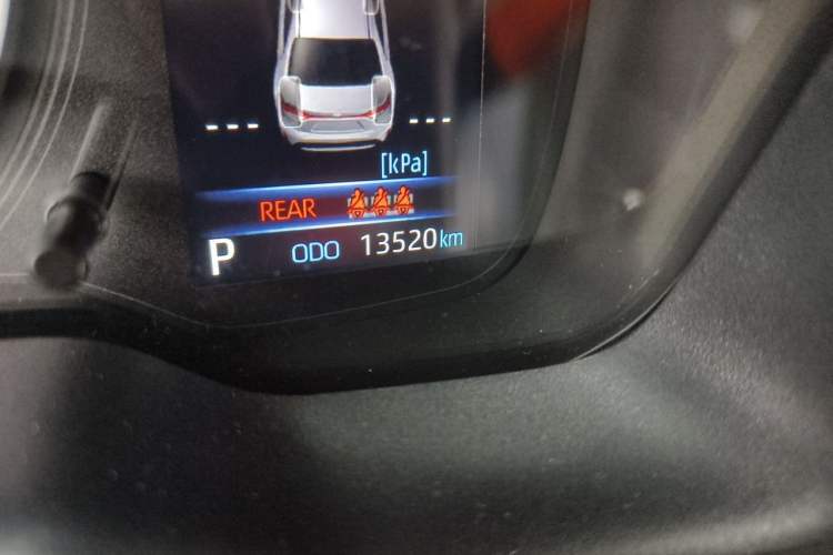 Used Toyota Levin 2021 185T CVT Luxury Edition Odometer Close Up
