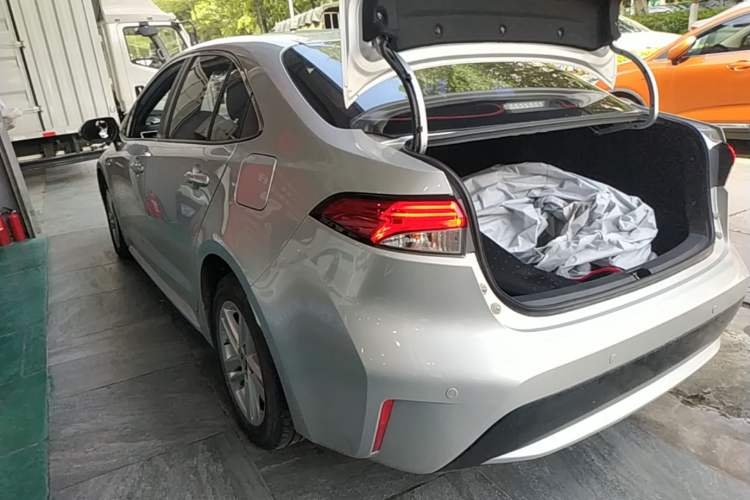 Used Toyota Levin 2021 Dual-Engine 1.8H E-CVT Luxury Edition Rear Left 45 Deg