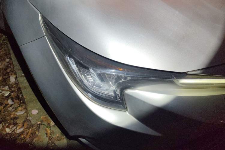 Used Toyota Levin 2021 Dual-Engine 1.8H E-CVT Luxury Edition Right Front Headlight