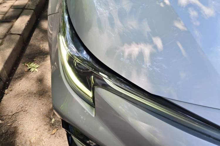 Used Toyota Levin 2021 Dual-Motor 1.8H E-CVT Sport Edition Right Front Headlight