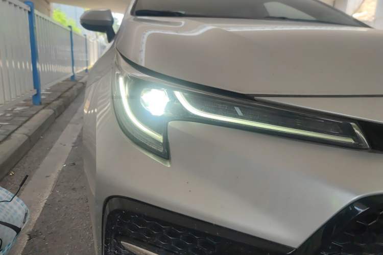 Used Toyota Levin 2021 185T CVT Sport Edition Right Front Headlight