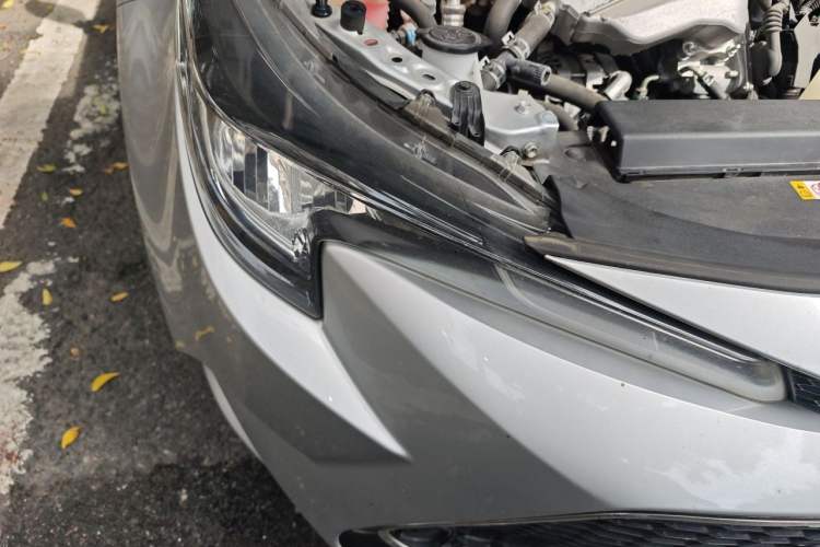 Used Toyota Levin 2021 185T CVT Luxury Edition Right Front Headlight