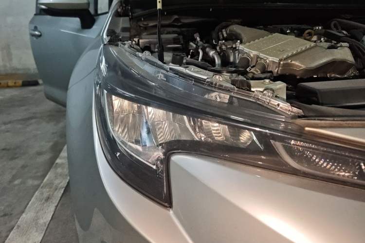 Used Toyota Levin 2021 185T CVT Luxury Edition Right Front Headlight