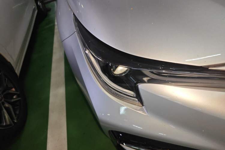 Used Toyota Levin 2021 185T CVT Sport Edition Right Front Headlight