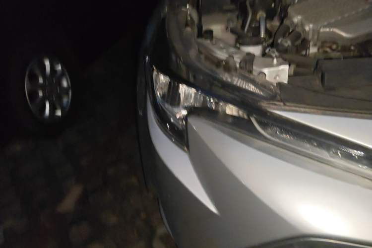 Used Toyota Levin 2021 185T CVT Luxury Edition Right Front Headlight