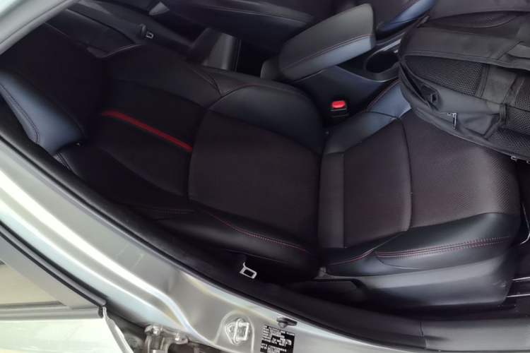 Used Toyota Levin 2021 Dual-Motor 1.8H E-CVT Sport Edition Right Front Seat