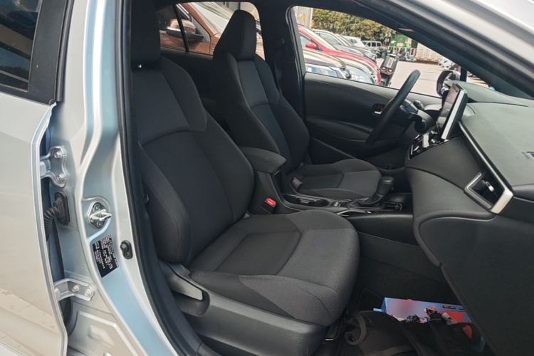 Used Toyota Levin 2021 185T CVT Luxury Edition Right Front Seat