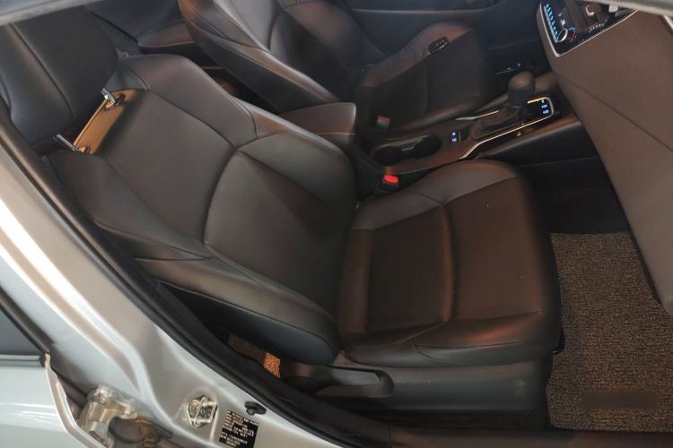 Used Toyota Levin 2021 185T CVT Luxury Edition Right Front Seat