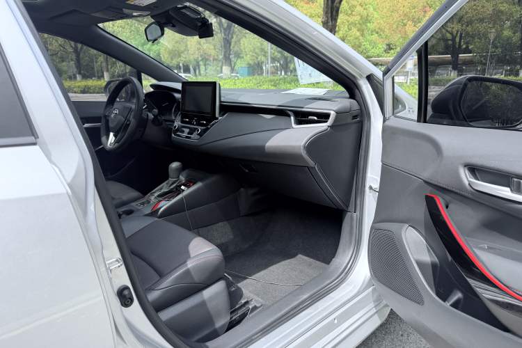 Used Toyota Levin 2021 185T CVT Sport Edition Right Front Seat