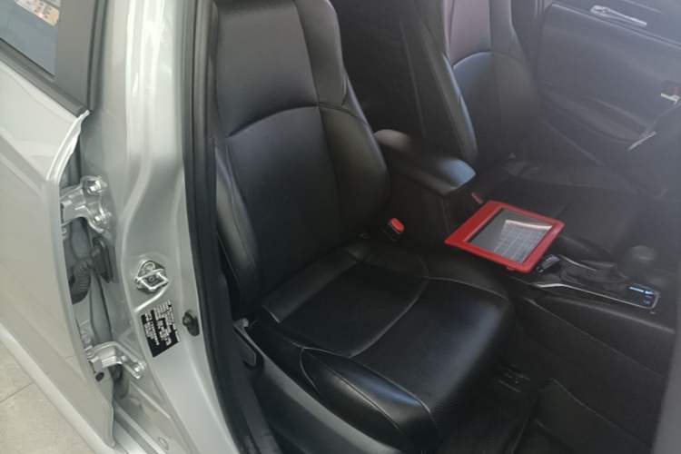 Used Toyota Levin 2021 185T CVT Luxury Edition Right Front Seat