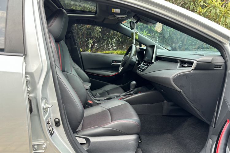 Used Toyota Levin 2021 185T CVT Sport Edition Right Front Seat